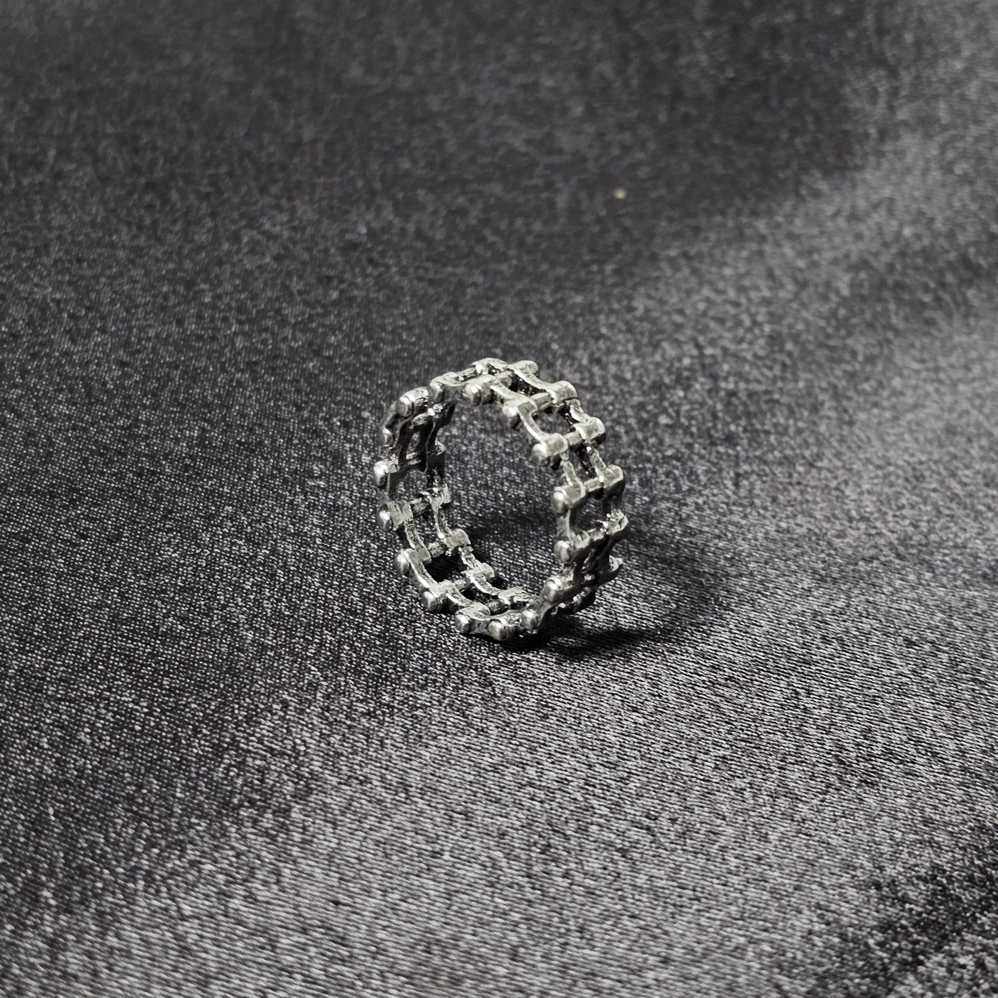 Spine Ring