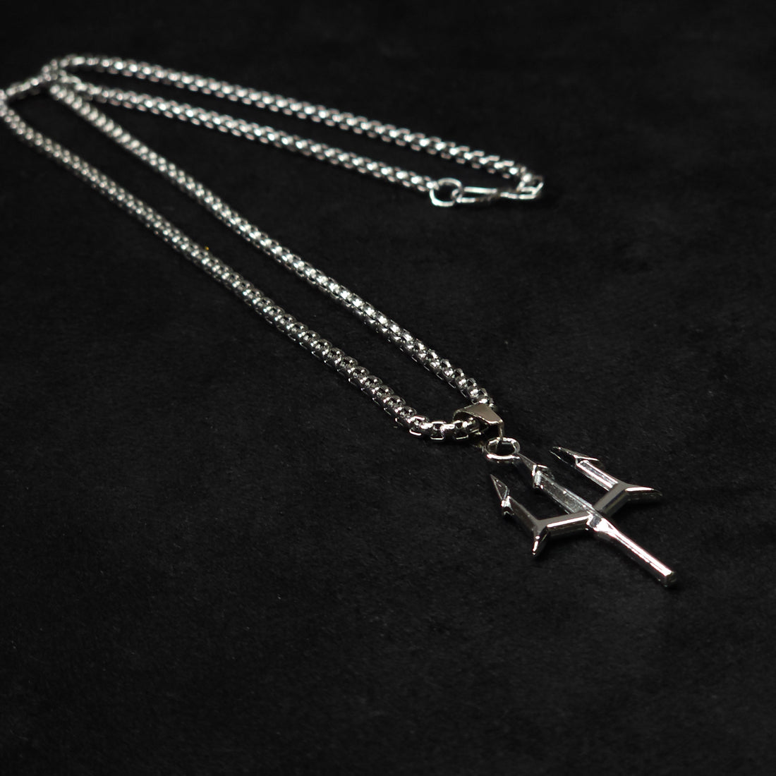 Trident Pendant Silver