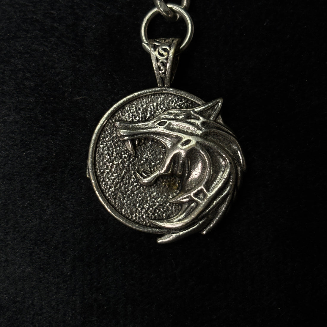 Wolf KeYchaiN